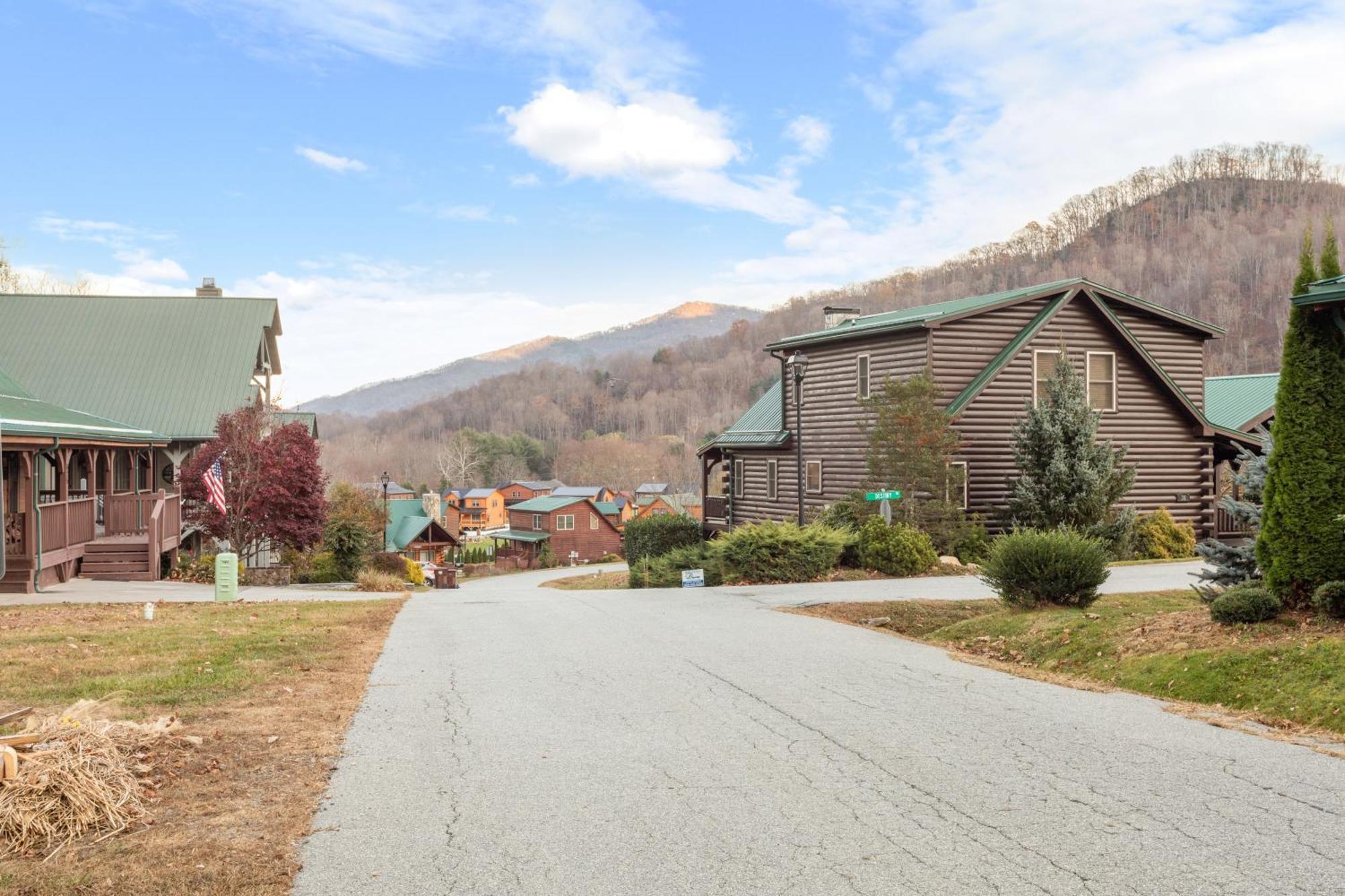 The Snow Owl Cabin Maggie Valley Bagian luar foto