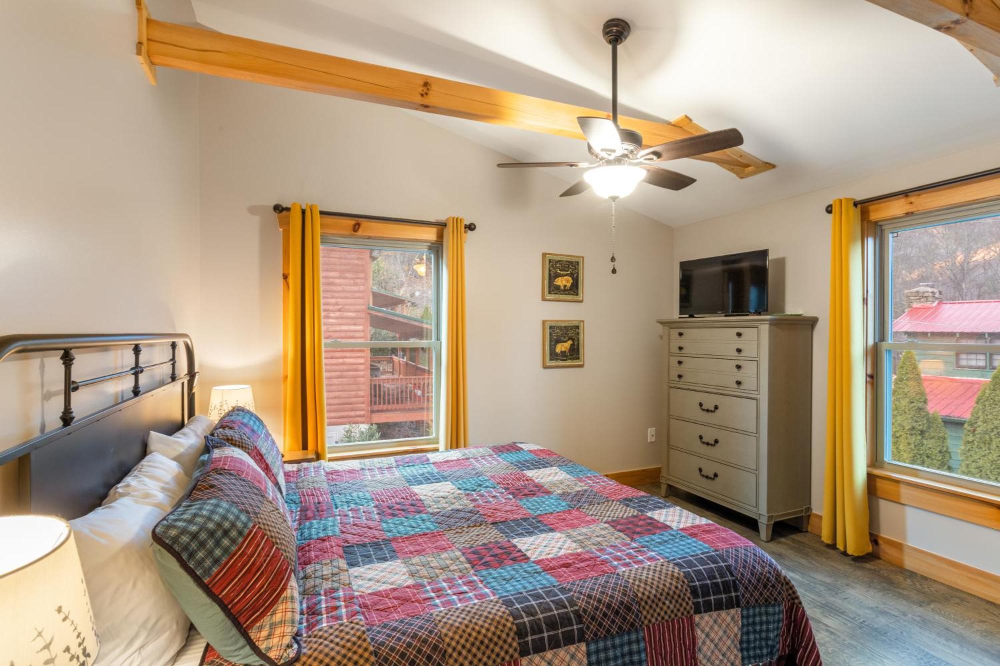 The Snow Owl Cabin Maggie Valley Bagian luar foto